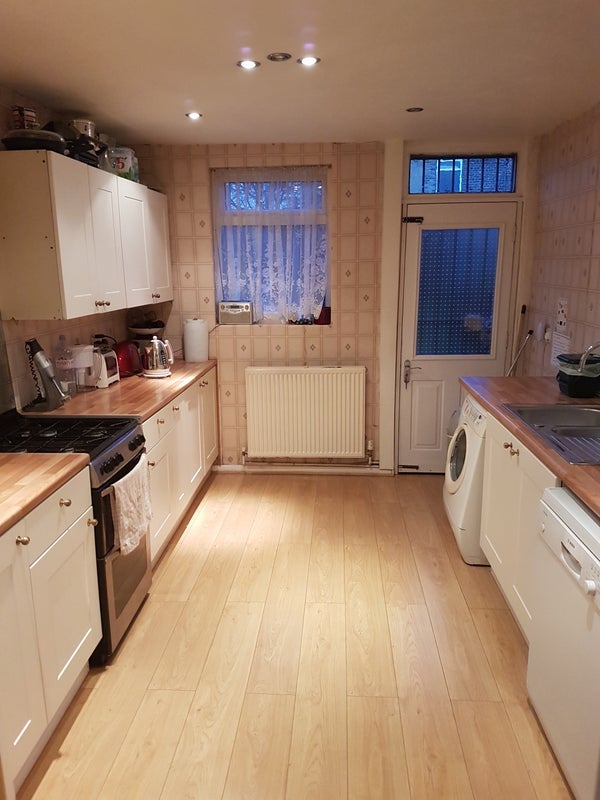 Room Ranelagh Road in Greater London