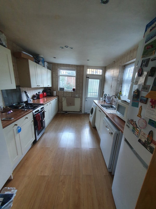Room Ranelagh Road in Greater London