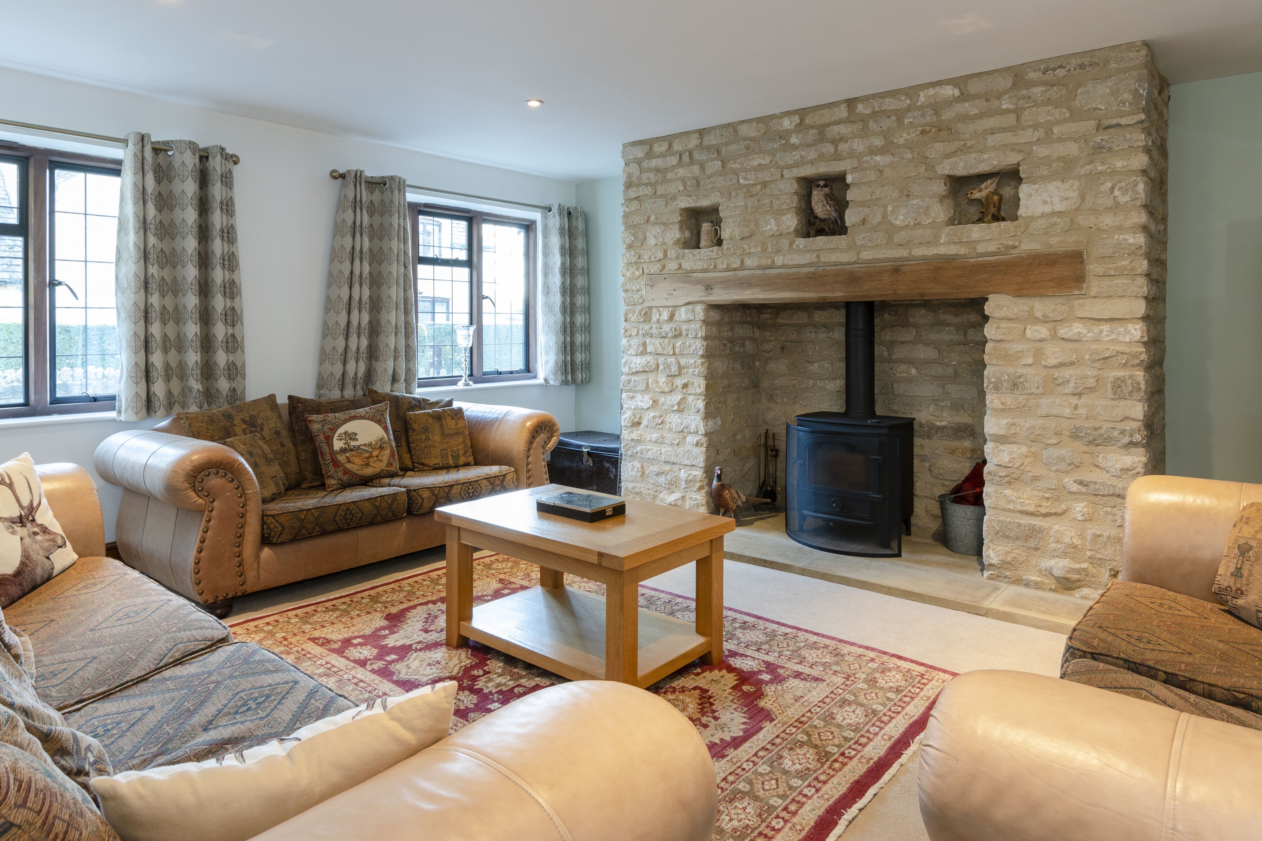 House Nethercote Farm Drive in Cotswold District