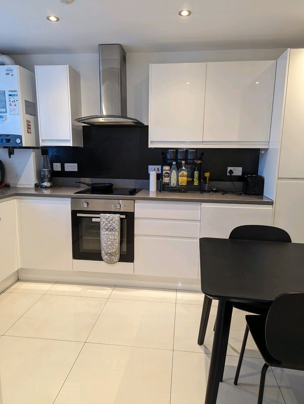 Room Marland Way in Trafford