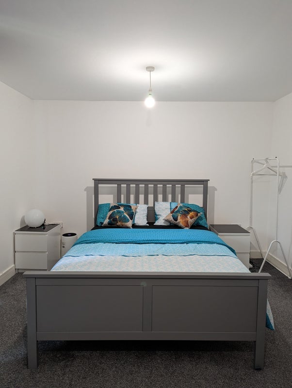 Room Marland Way in Trafford