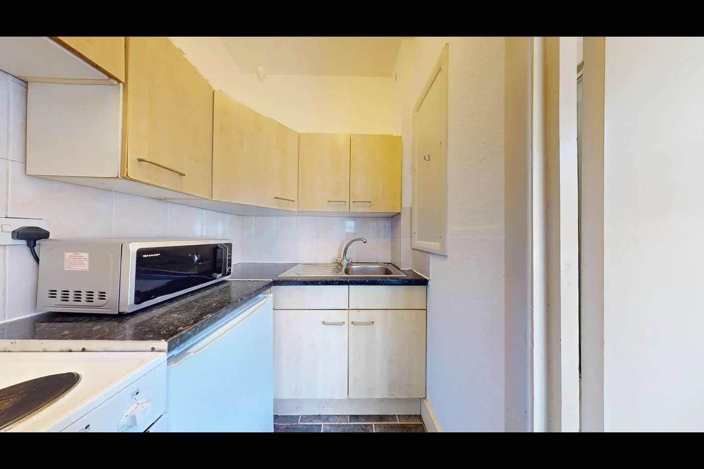Flat James Avenue in Greater London