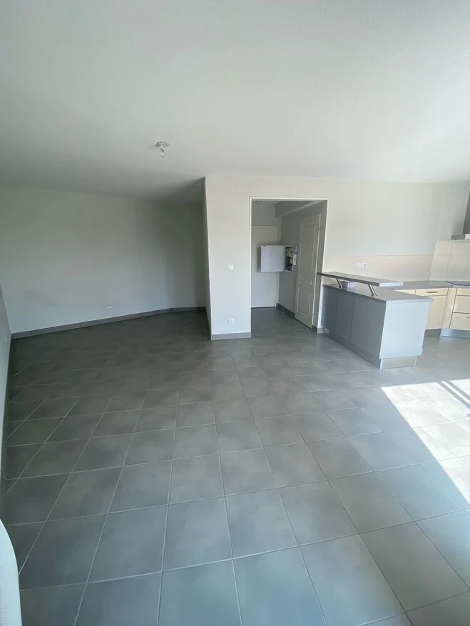 Flat Rue Lucie Aubrac in Eysines