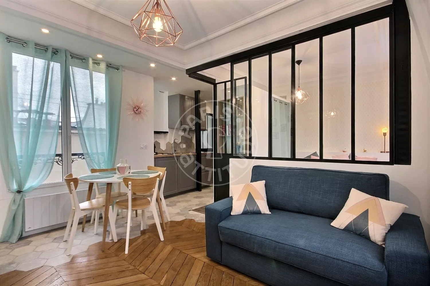 Flat Rue Étienne Marcel in Paris