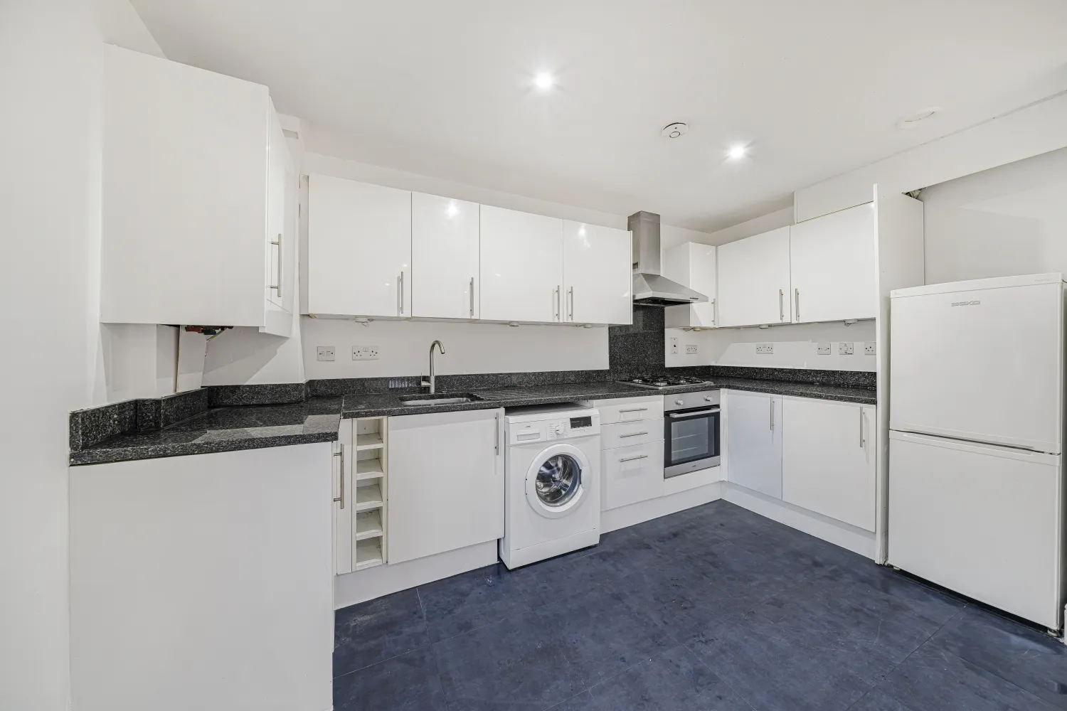 Flat Lee High Road in Greater London