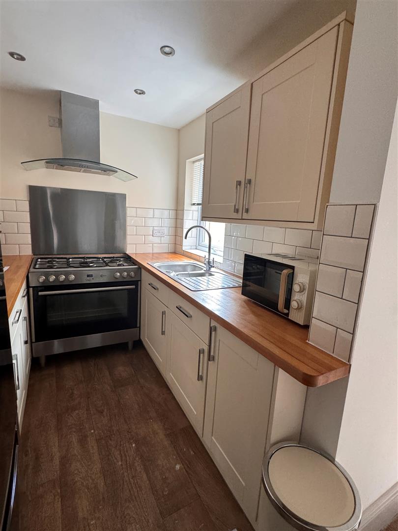 Room Kedleston Road in Derby