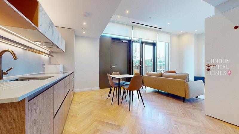 Flat Michael Road in Greater London