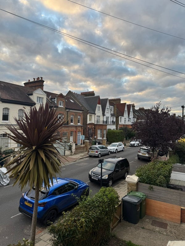 Room Romola Road in Greater London
