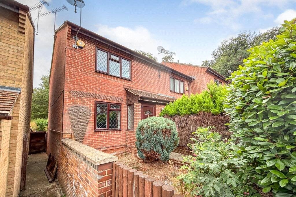 House Stour Close in Reading