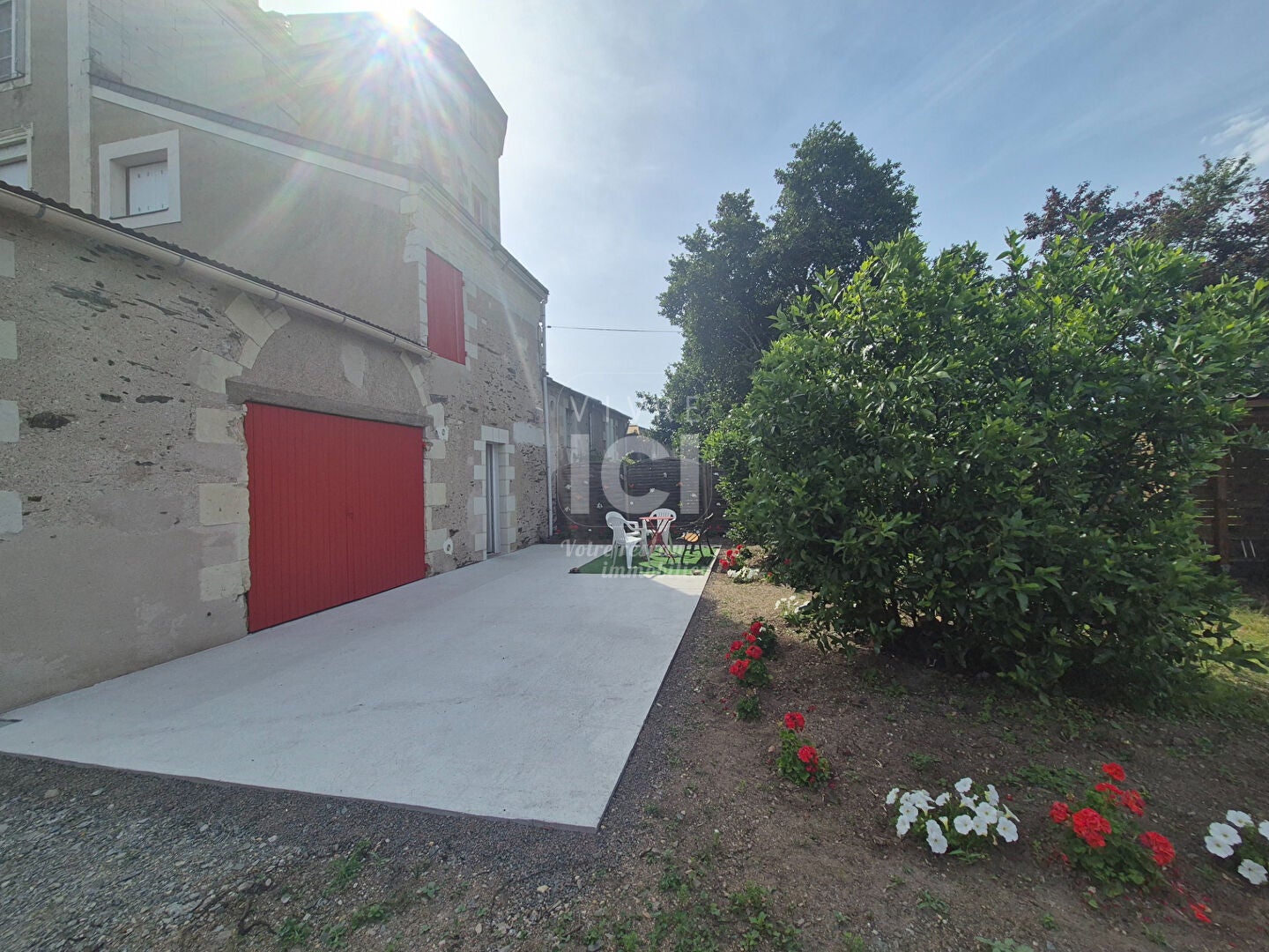 Room Rue du Loupinot in Sainte-Gemmes-sur-Loire