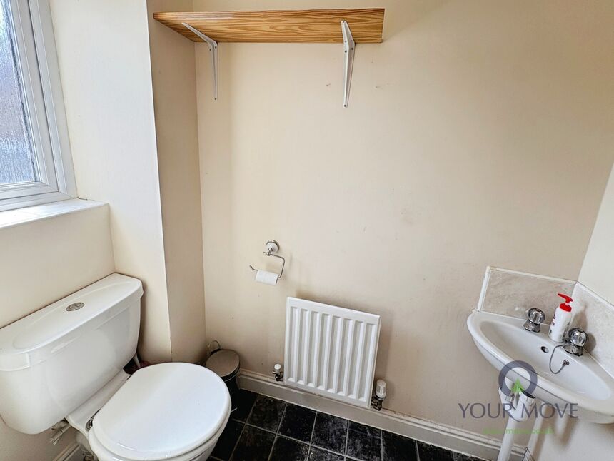 House Poundlock Avenue in Stoke-on-Trent