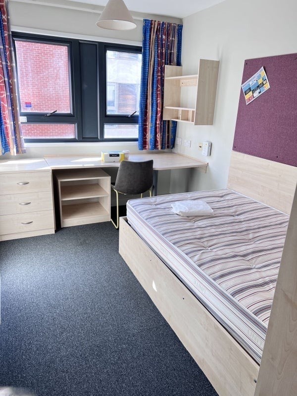Room Toby Lane in Greater London