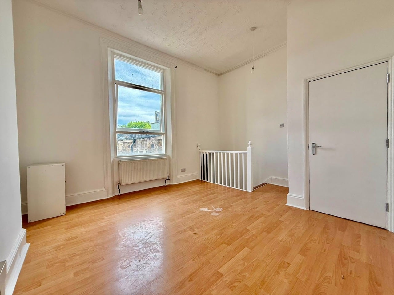 Flat Denmark Hill in Greater London