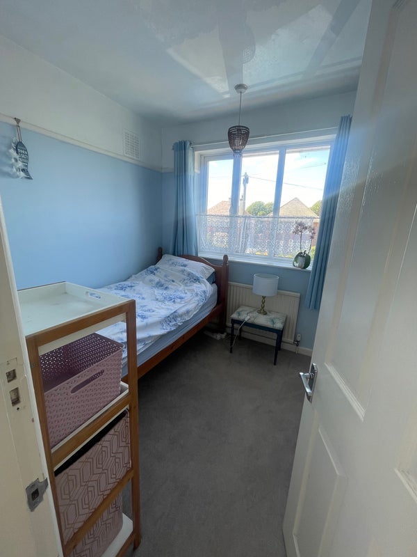 Room Seafield Road in Bournemouth