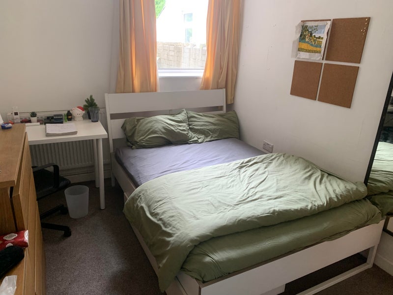 Room Gelligaer Street in Cardiff