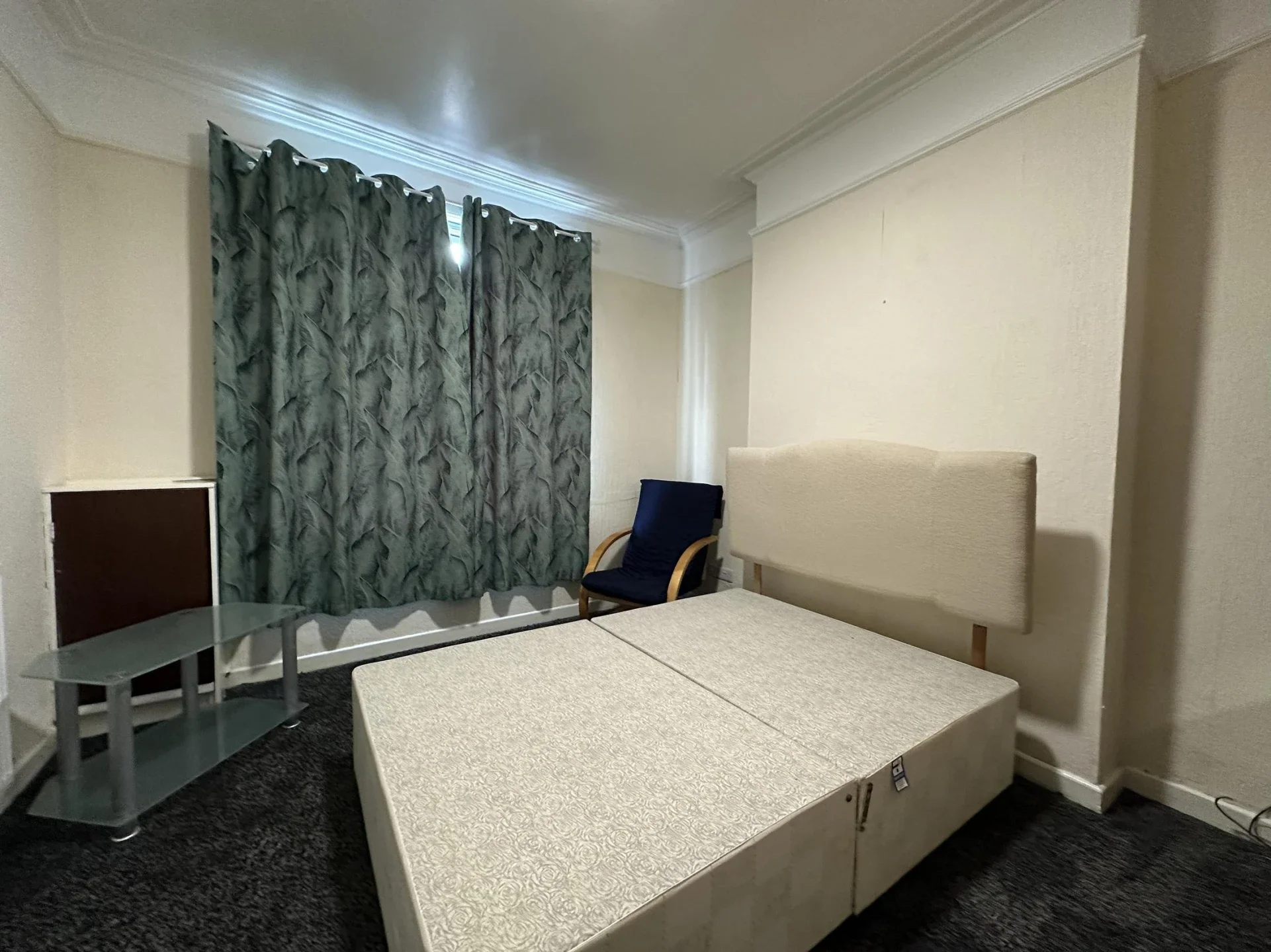 Flat Middlewich Street in Crewe