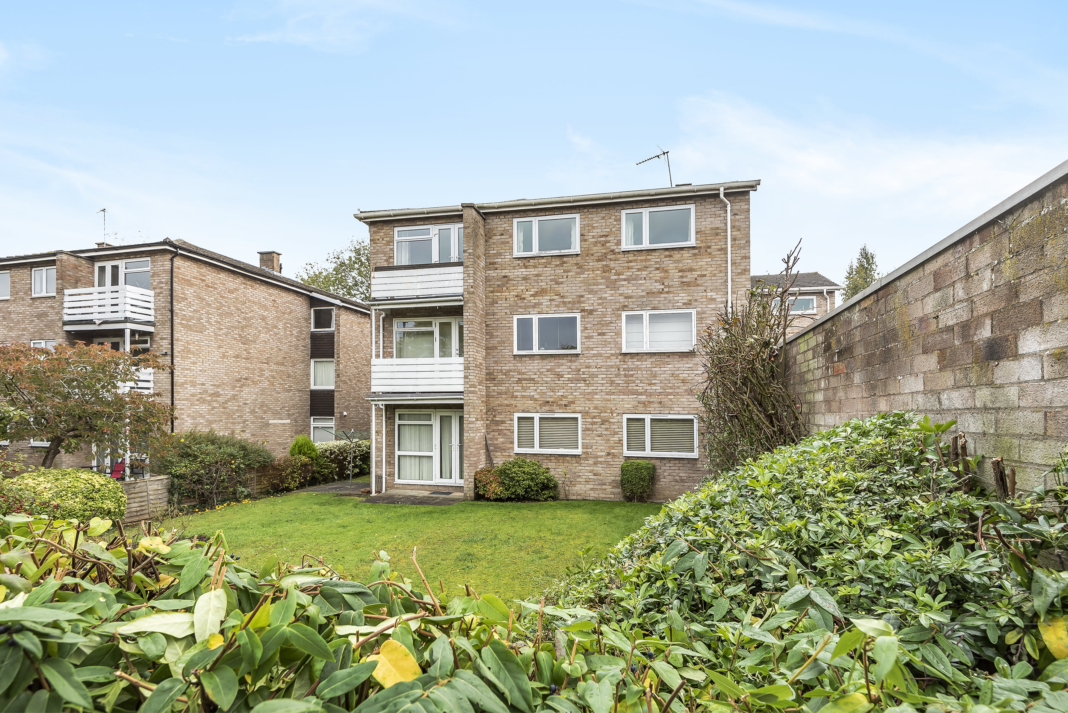 Flat Heron Place in Oxford