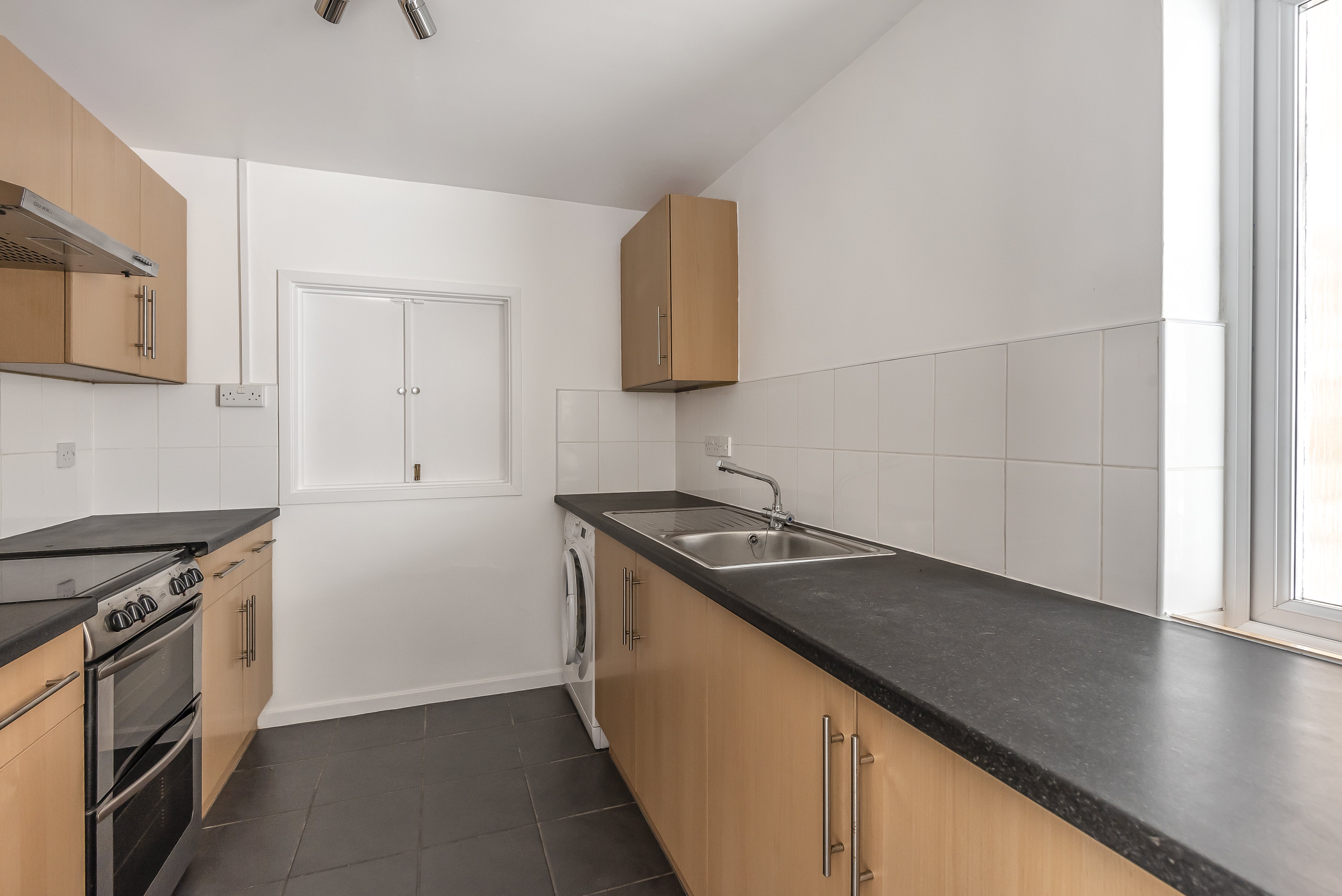 Flat Heron Place in Oxford