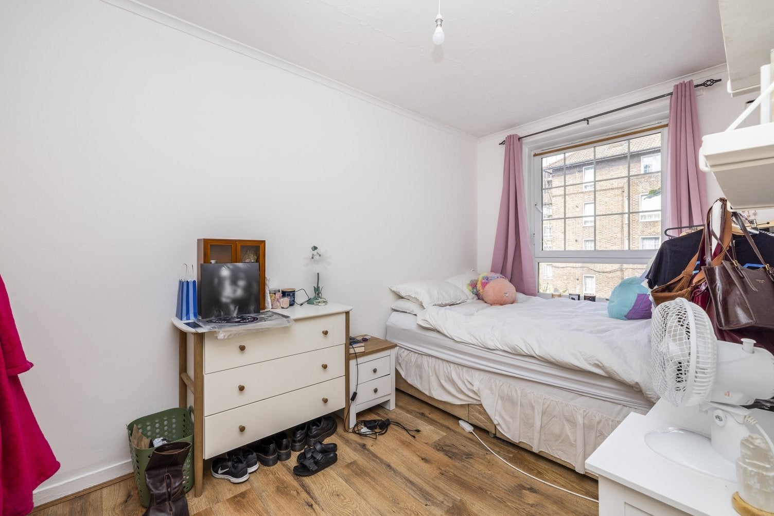Flat Wild's Rents in Greater London