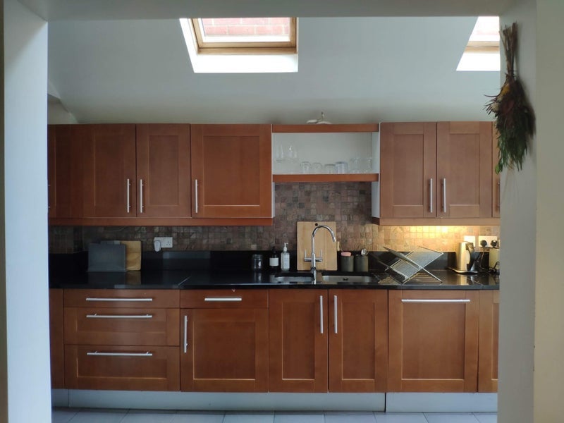 Room Harberton Road in Greater London