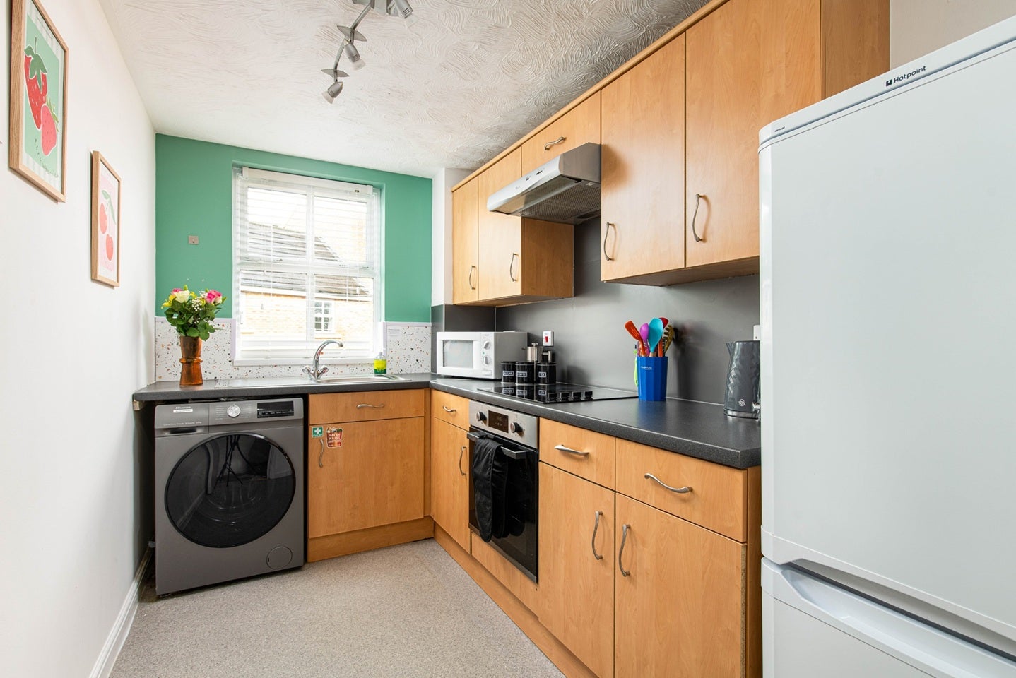 Flat Jellicoe Avenue in Bristol