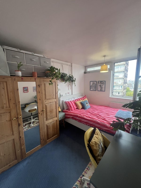 Room Eldon's Passage in Greater London