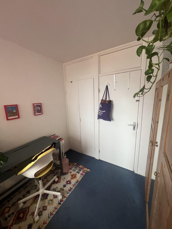 Room Eldon's Passage in Greater London
