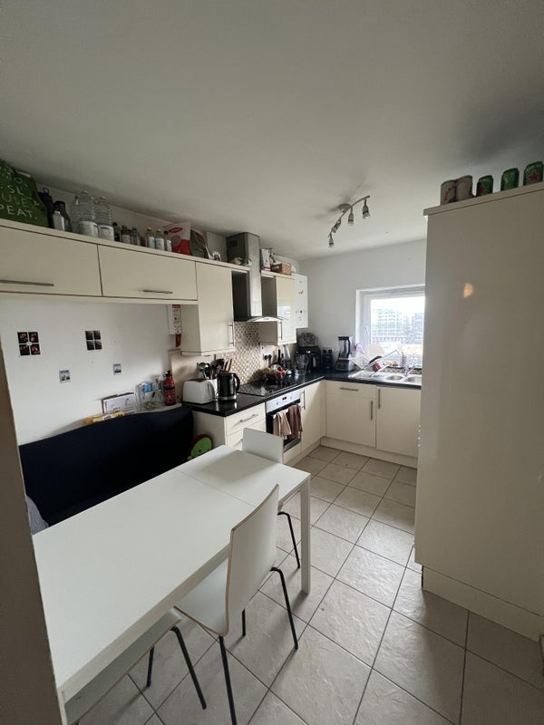 Room Eldon's Passage in Greater London