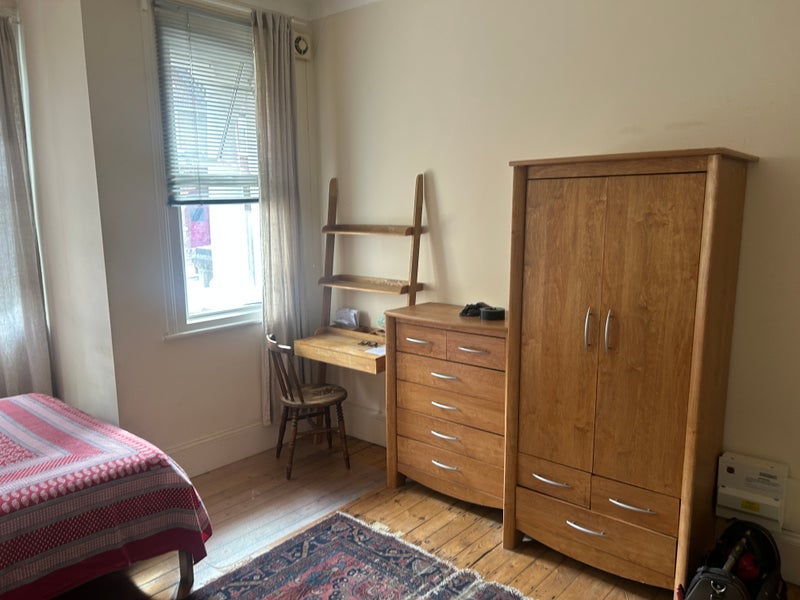 Room Lessing Street in Greater London