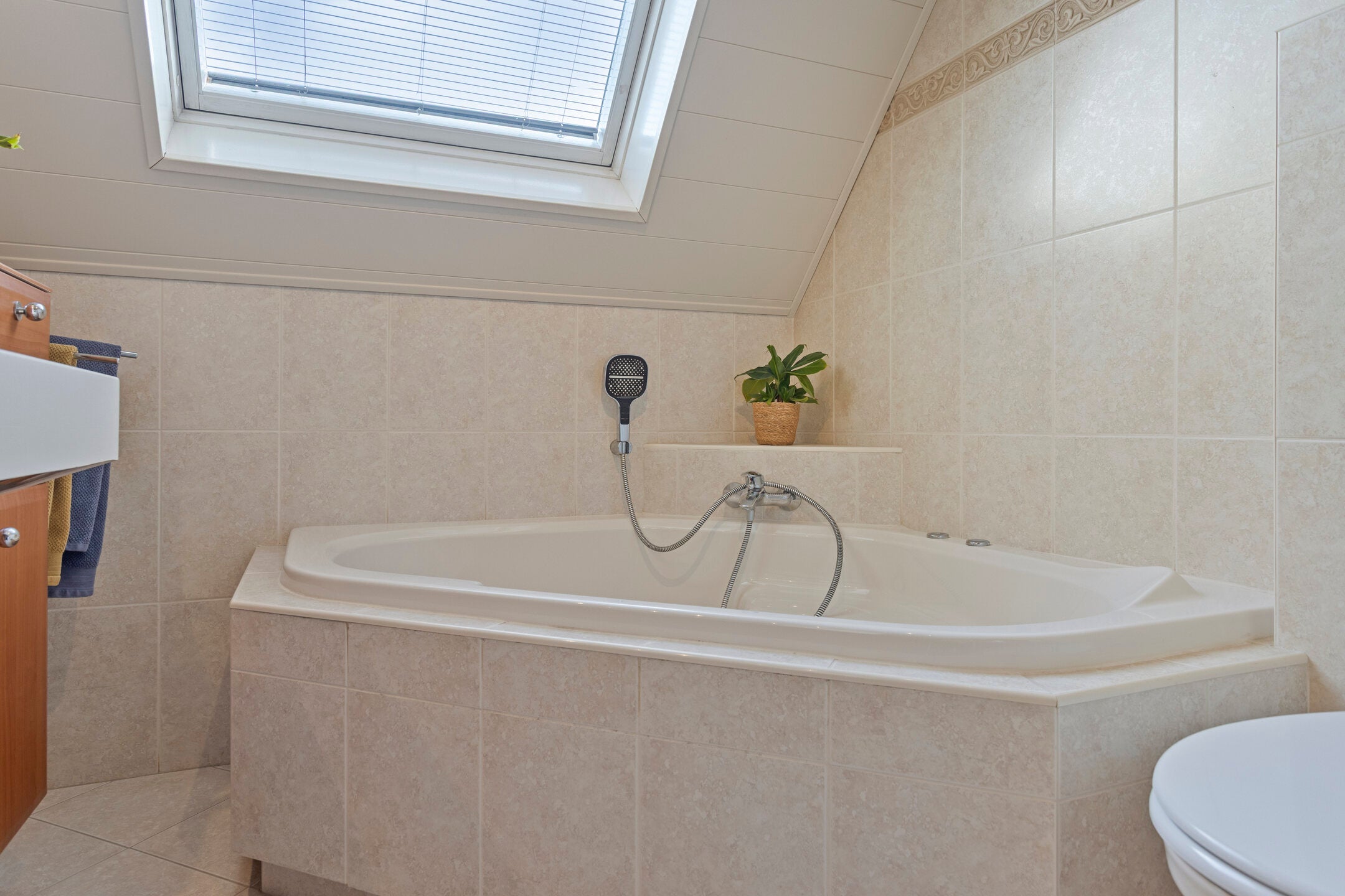 Tussenwoning te koop: Borselestraat 27, Tilburg