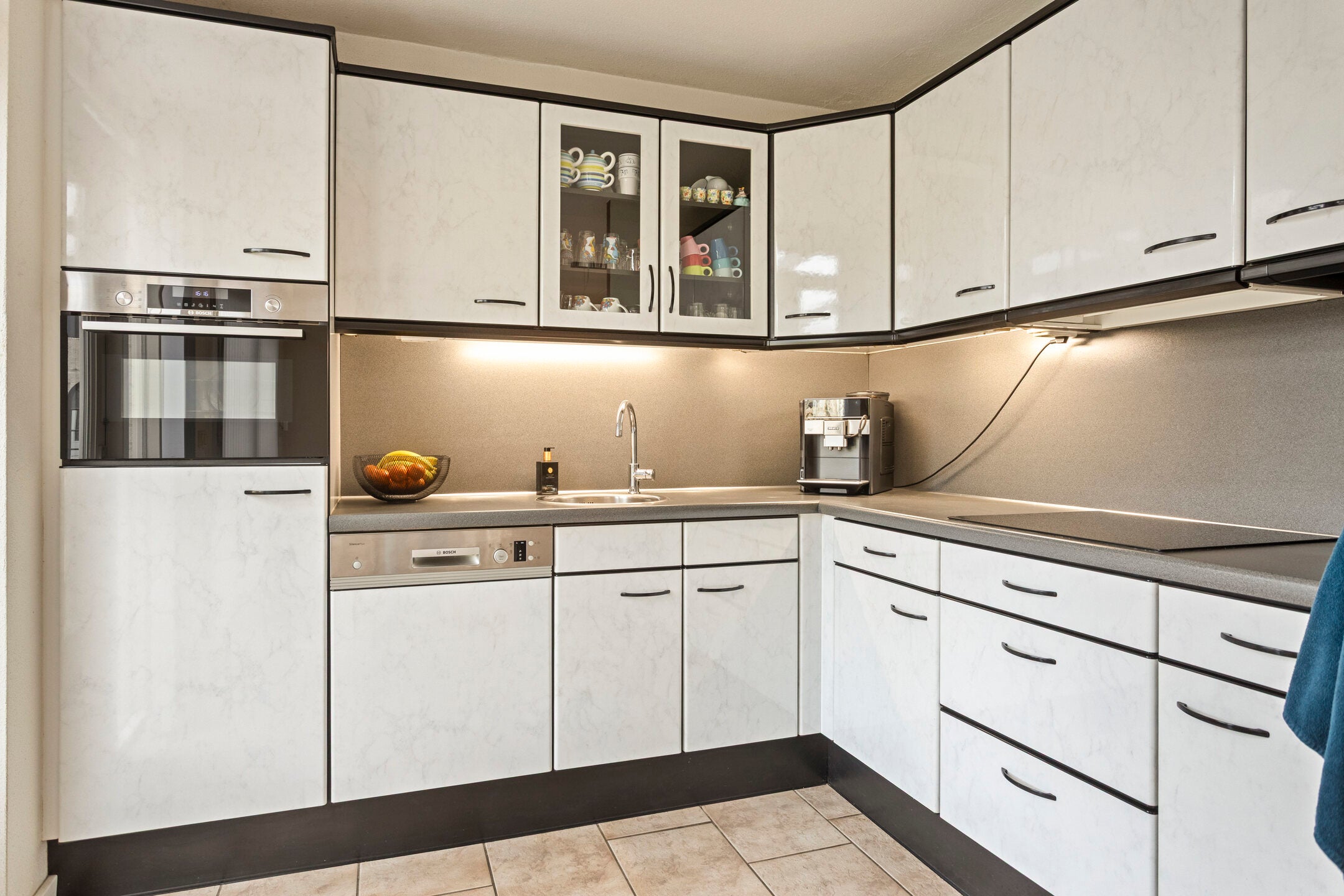 Tussenwoning te koop: Borselestraat 27, Tilburg