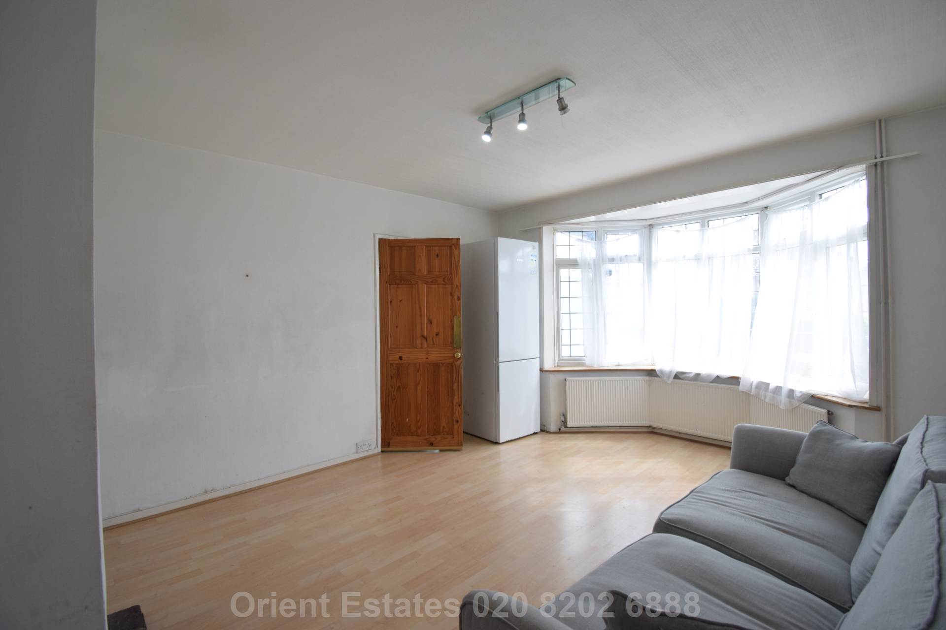 House Layfield Crescent in Greater London