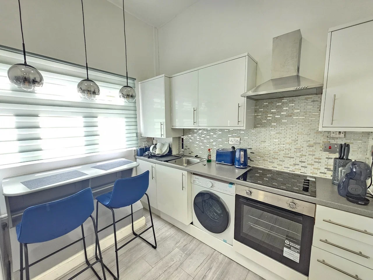 Flat Amhurst Road in Greater London
