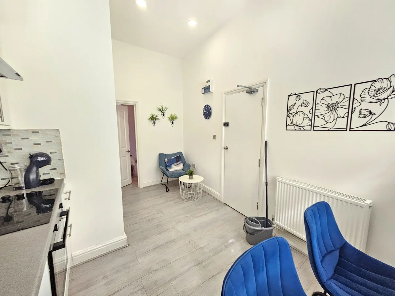 Flat Amhurst Road in Greater London