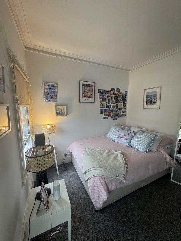 Room Haldon Road in Greater London