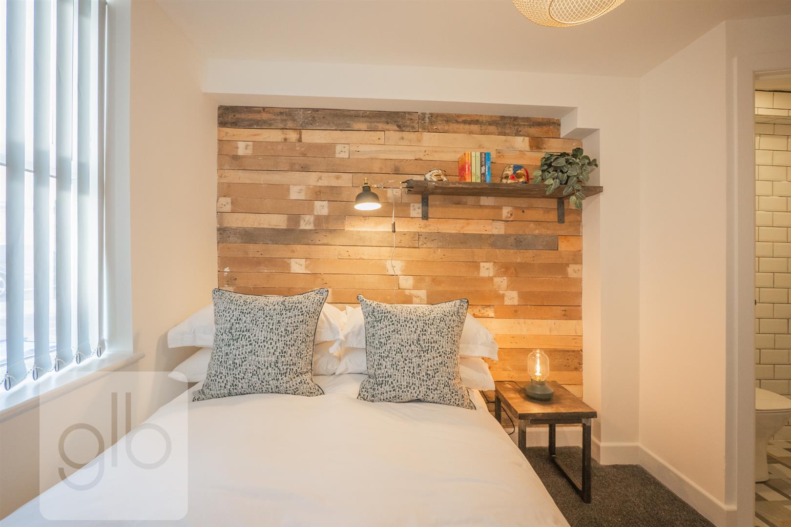 Room Vine Street in Coventry