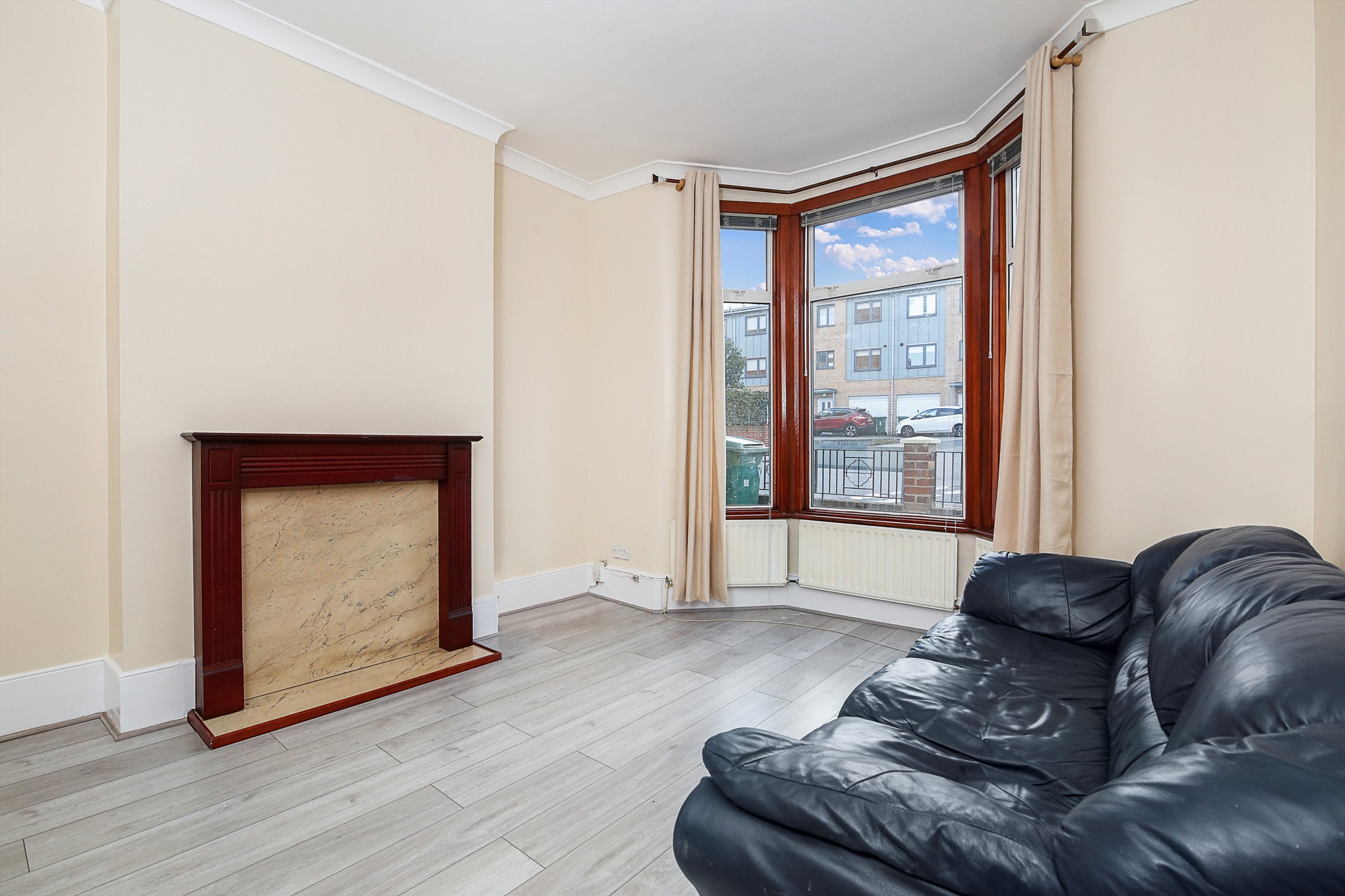 House Inverine Road in Greater London