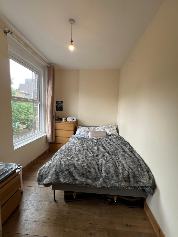 Room Mildmay Park in Greater London