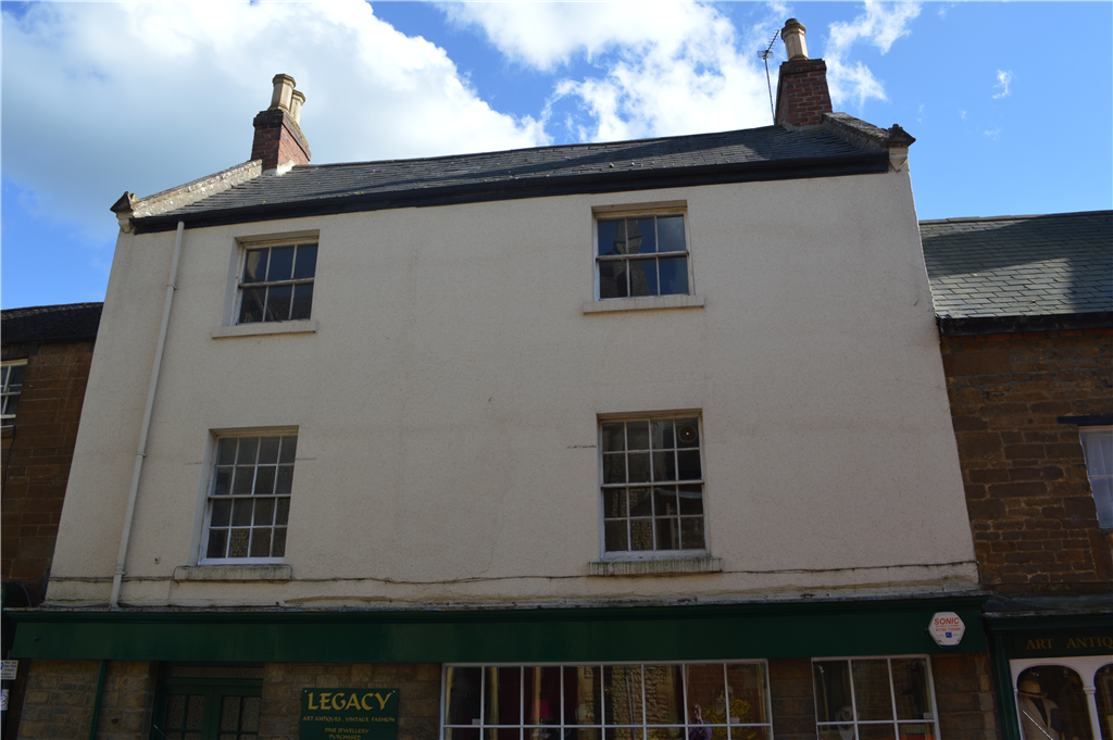 Flat High Street West in Oakham