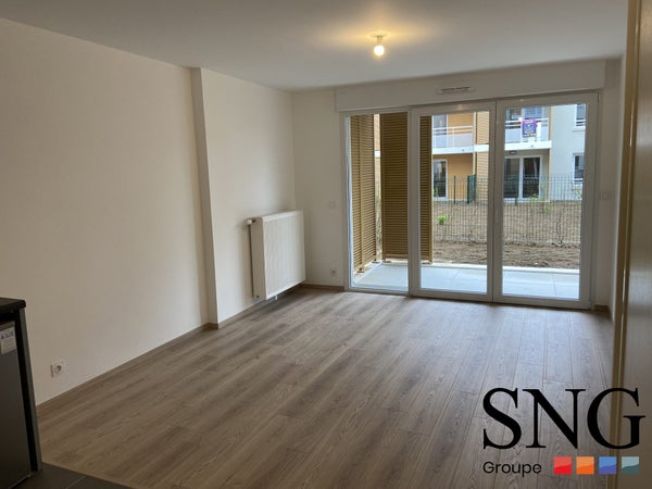 Flat Boulevard Victor Hugo in Gretz-Armainvilliers