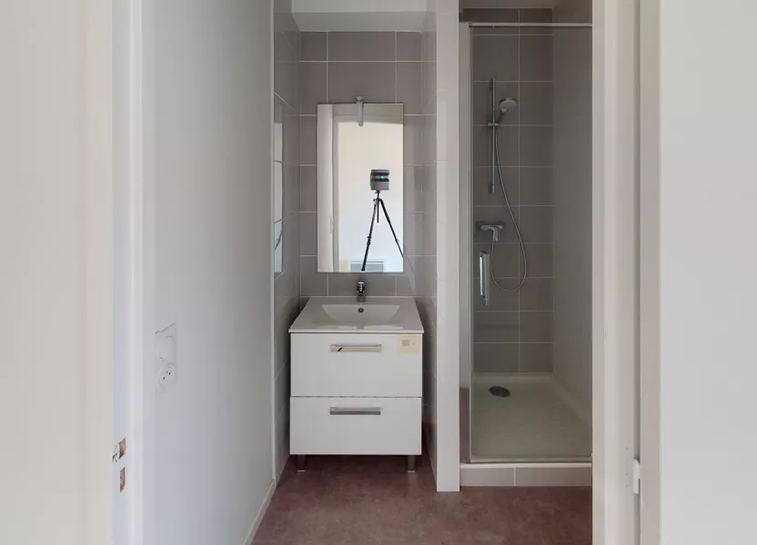 Appartement Rue Claude Delaroa à Saint-Étienne