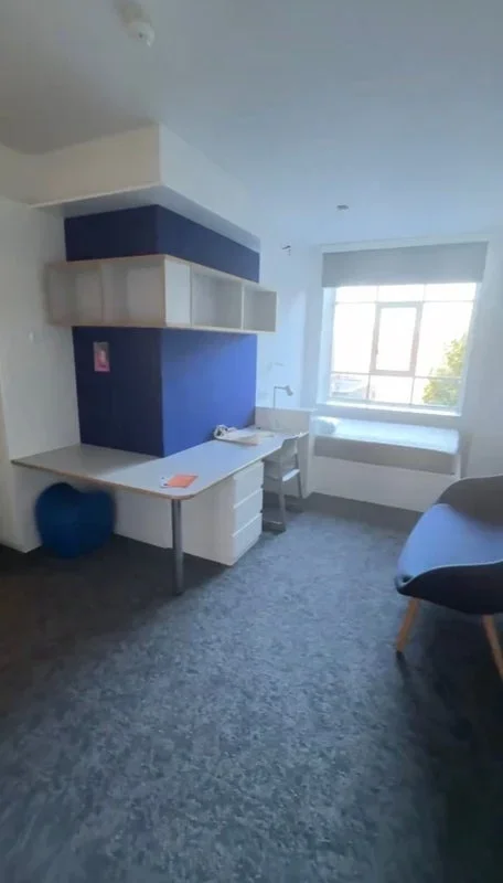 Flat Woburn Place in Greater London
