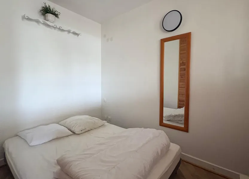 Flat Rue de la Villette in Paris