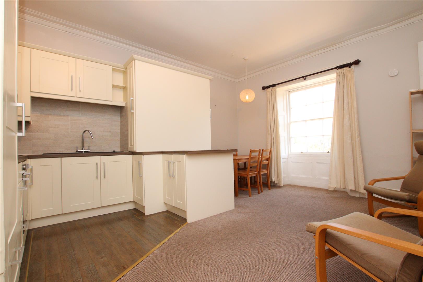 Flat Southlands in Exeter