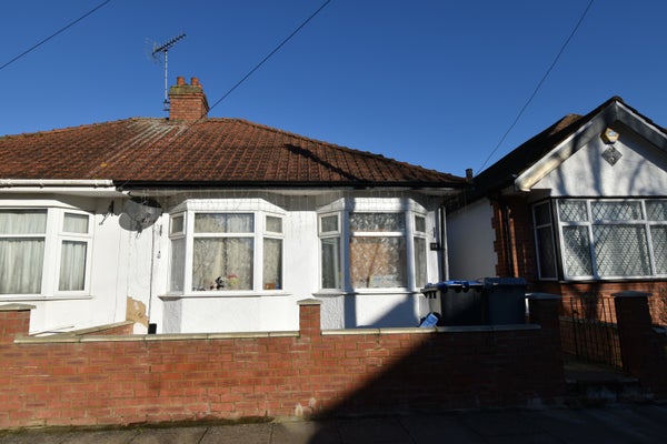 House Beaumont Avenue in London
