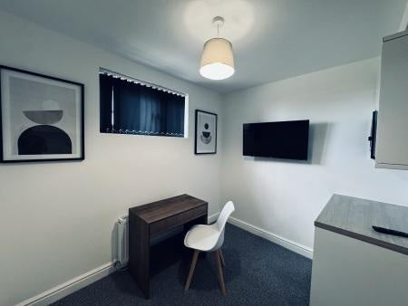 Room Balmoral Road in Lancaster