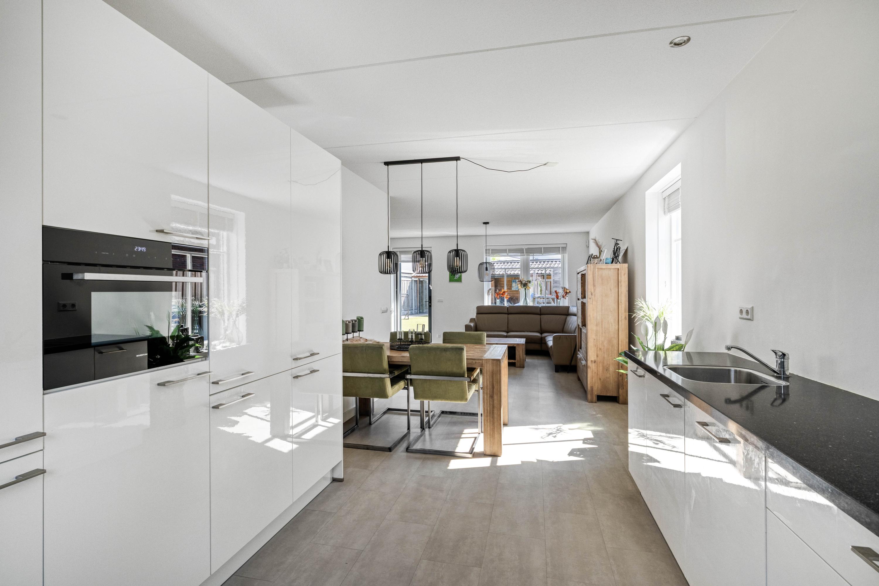 Vrijstaande woning te koop: William Braggstraat 10, Almere