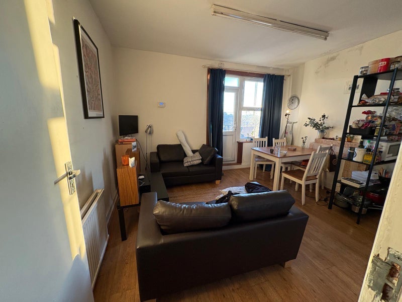 Room Green Lanes in Greater London