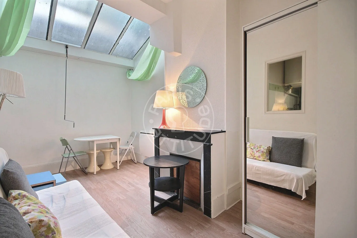Appartement Rue de Maubeuge à Paris