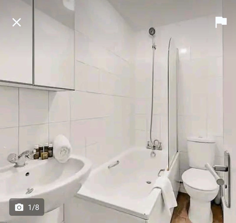 Room The Vale in Greater London